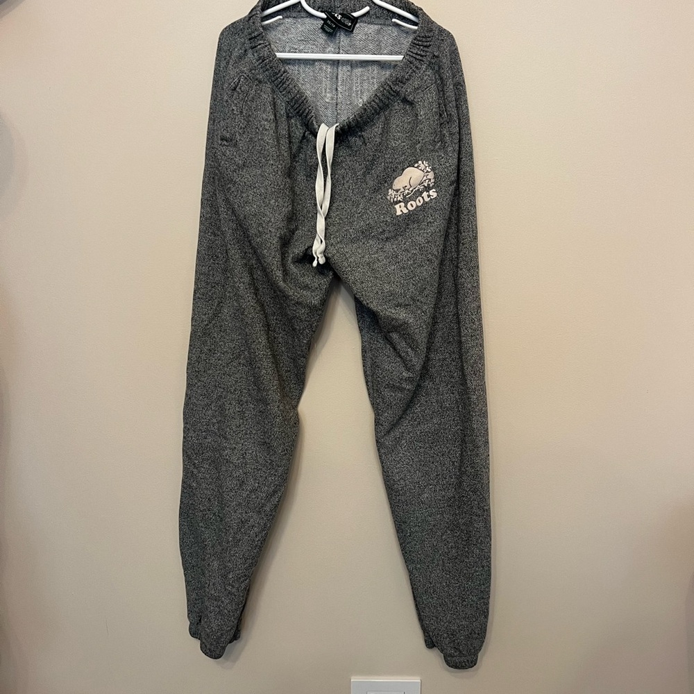 Roots Sweatpants in Grey/Gray